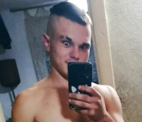 Виктор, 22 года, Карасук