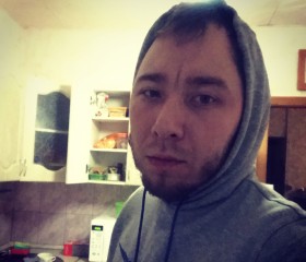 Илья, 28 лет, Киров (Кировская обл.)