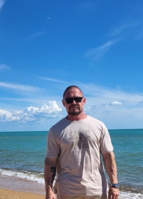 Александр из Новороссийска 52 года