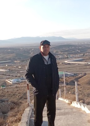 Азат из Таганрога 43 года