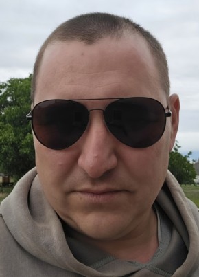 Виталий из Таганрога 34 года