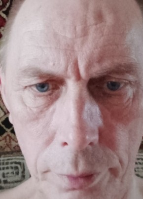 Oleg, 61, Russia, Kommunar