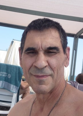 Юрий из Феодосии 57 лет