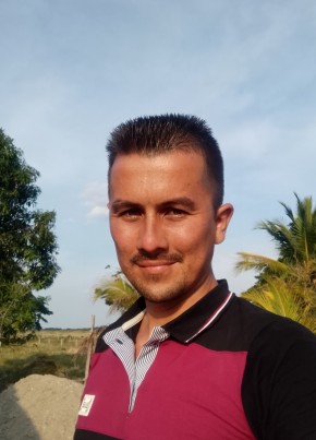 Joce из Freetown 32 года
