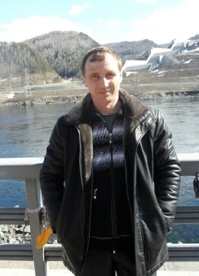 Игорь, 50, Россия, Северо-Енисейский