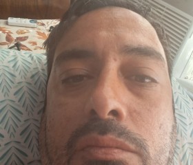 Larry Guzman, 39, San Antonio