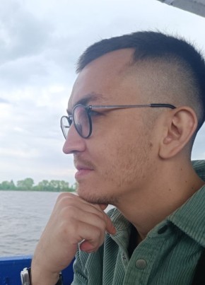 Илья из Костромы 32 года