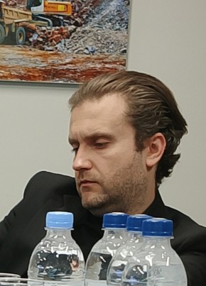 Алексей из Владивостока 41 год