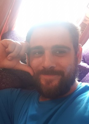 Alberto , 31, Estado Español, Villafranca del Penedés