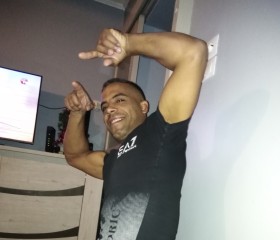 iKherri, 23, Wattrelos