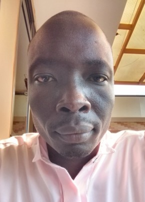 Tonny, 36, Uganda, Masindi