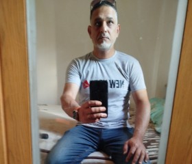 Tariq, 49, Cairo