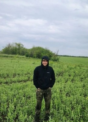 Хазинур из Домодедово 22 года