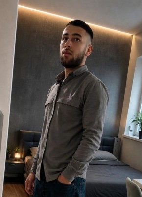 Geras Ovsepiyan из Саратова 19 лет