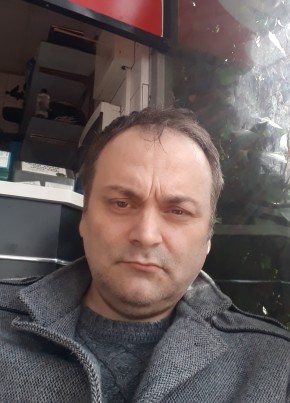 Bora, 41, Türkiye Cumhuriyeti, İstanbul