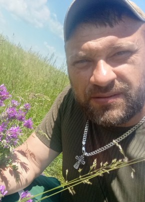 Денис из Новоалександровска 40 лет