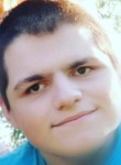 Denis, 23, Moscow