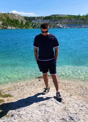 Artem, 30, Russia, Simferopol