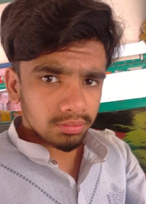 Hamza, 18, پاکستان, لاہور