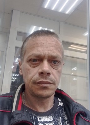 Анатолий из Ефремова 44 года