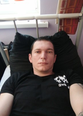 Артём, 32, Россия, Москва