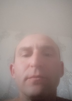 Иван из Энгельса 46 лет