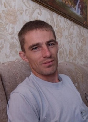 Сергей, 40, Россия, Железногорск (Курская обл.)