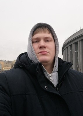 Артур, 32, Россия, Гатчина
