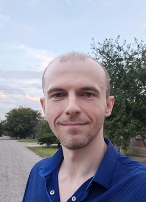 Александр из Армавира 34 года