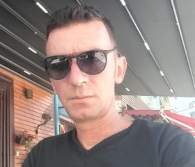MONDIAL, 34 года, Kavajë