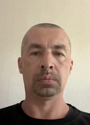 Антон из Перми 44 года