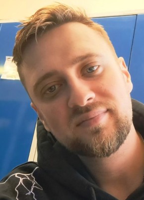 ANATOLIY TsEPAEV, 33, Russia, Surgut