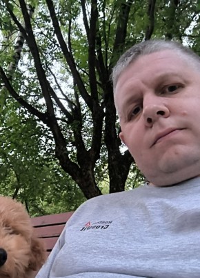 Максим из Москвы 26 лет