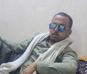 سلفستر, 26, Ataq