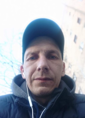 Pavel из Ухты 38 лет