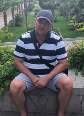 Олег из Красноярска 52 года
