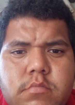 Carlos alejandro, 23, Estados Unidos Mexicanos, Reynosa