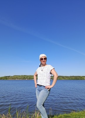 Elena, 37, Россия, Пенза