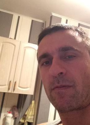 Viktor, 48, Russia, Moscow