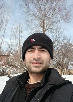 Sheravgan из Rēzekne 32 года