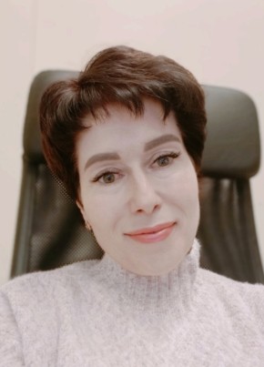 Юлия из Санкт-Петербурга 52 года