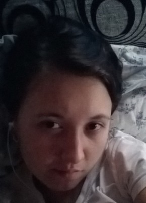 вероника, 29, Россия, Невьянск