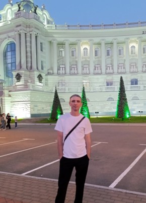 Кирилл из Воронежа 43 года