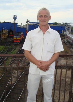 александр, 59, Россия, Котлас