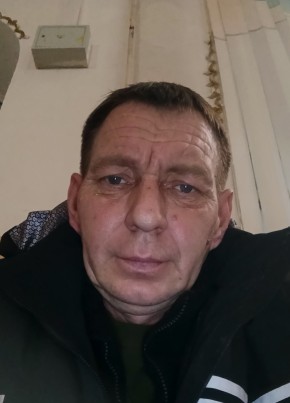 Виктор из Алексеевки 46 лет