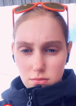 Таня, 18, Россия, Лабытнанги
