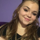 lisa, 25  , Badger