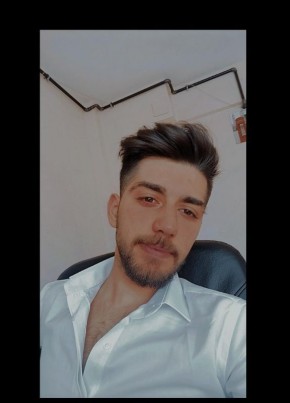 Mehmet, 24, Türkiye Cumhuriyeti, İstanbul