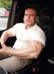 Yuriy, 47, Moscow