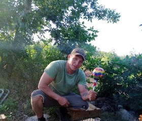 Aleksandr, 35, Feodosiya